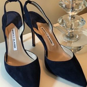 Manolo Blahnik “Carolyne” Suede Slingback size 38